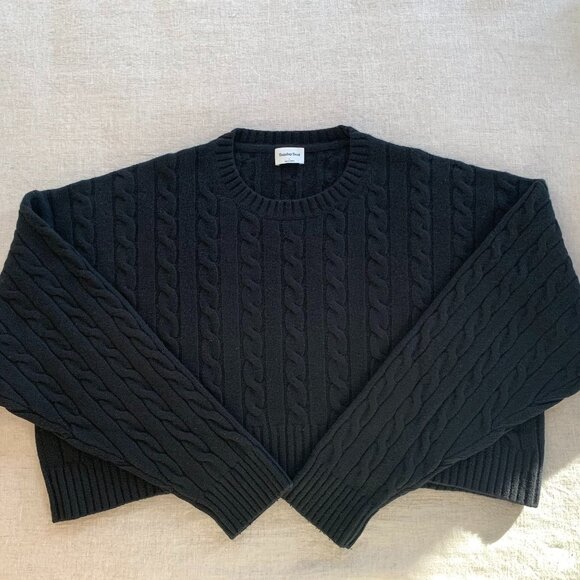 Aritzia Peggy Cropped Sweater — Black (Cable Knit) | Size L - Picture 1 of 4